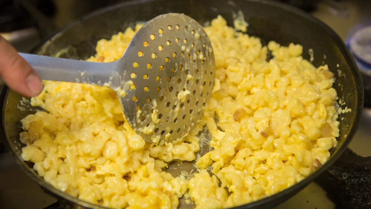 Tojásos nokedli töltsd ki a kakukktojásos kvízünket