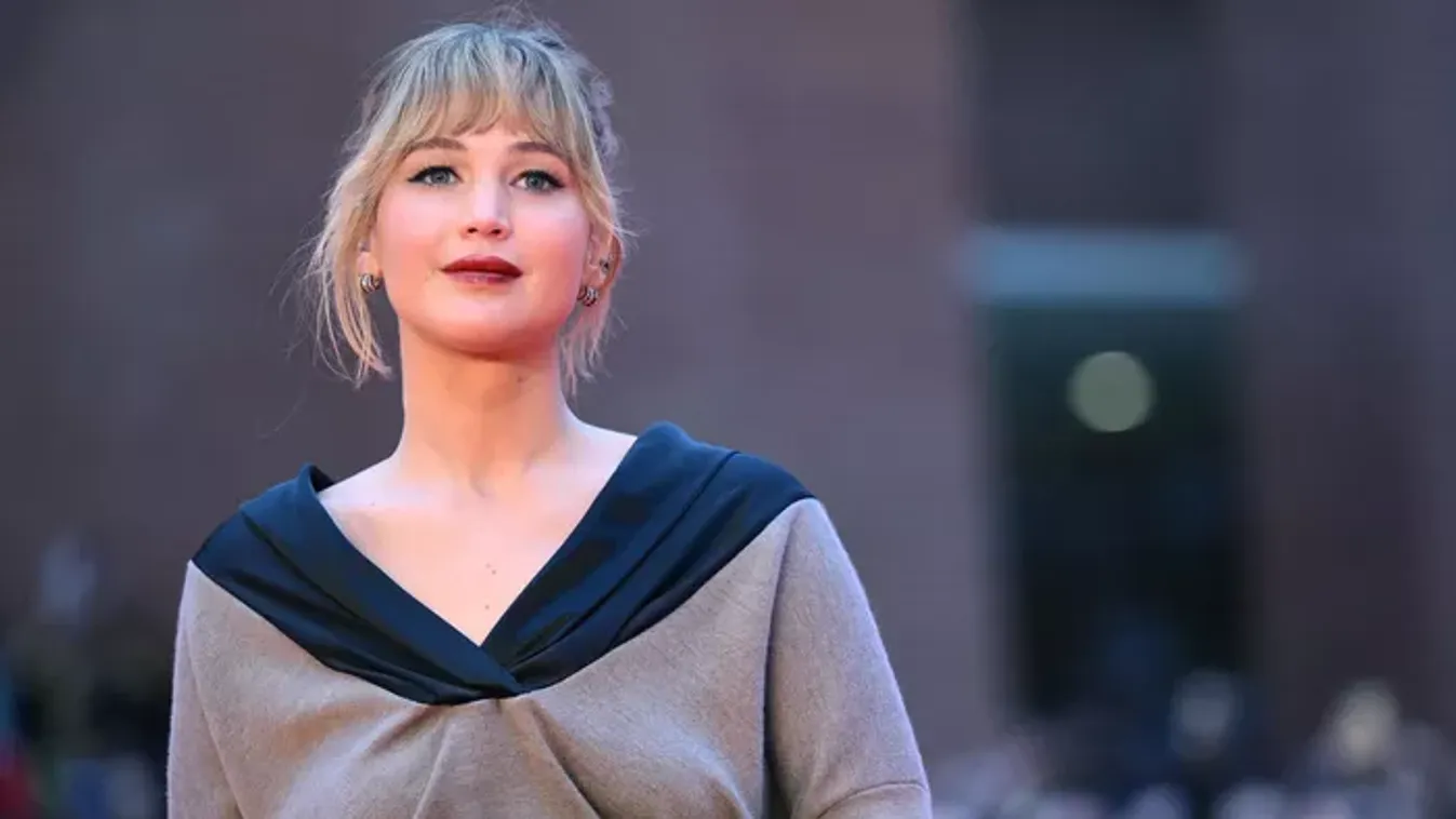 Válik Jennifer Lawrence? Egyre több a pletyka