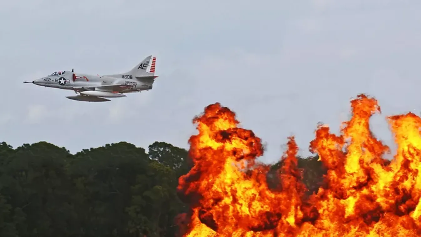 Robbanás történt a repülőtér közelében, törölték a járatokat