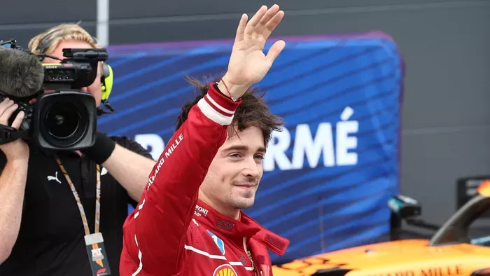 Eljegyezte szerelmét a Forma-1 sztárja