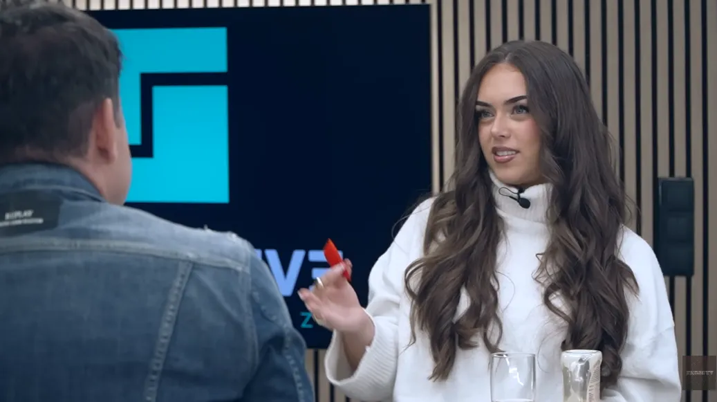 L.L. Junior szerelme roppant gazdag családba született.