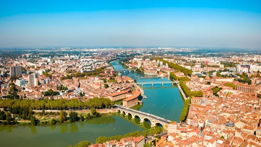 A Garonne partján született elegancia - Fedezd fel Toulouse városát