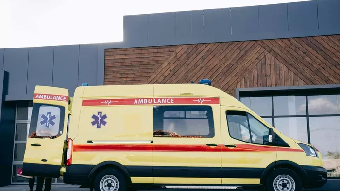 Borzalmas baleset: egy pillanat alatt odalett egy 20 éves lány élete