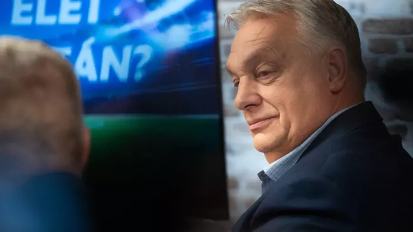 Orbán Viktor sms-t váltott Marco Rossival, ez volt az üzenet
