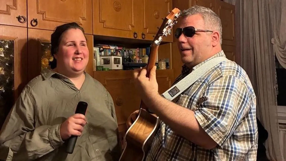 Szívszorító részletek: Így vesznek végső búcsút Krizbai Teca szerelmétől