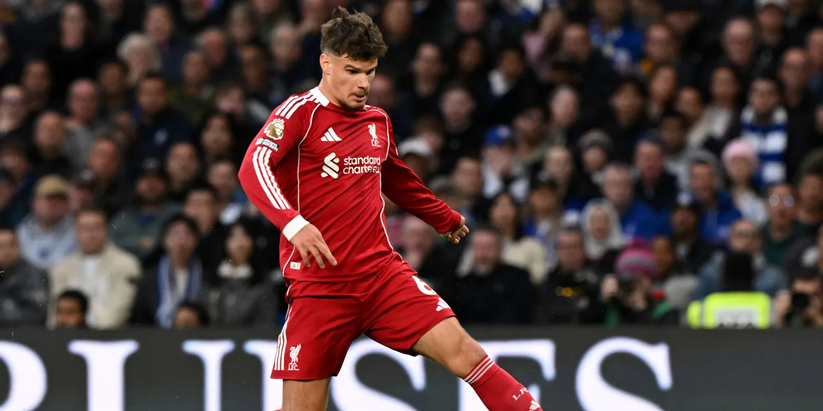 Kerkez miatt áll a bál Liverpoolban, elővették Arne Slotot