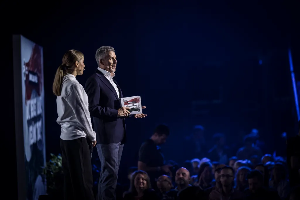  DPK Háborúellenes gyűlés, Győr, 2025. 11. 15. Szabó Zsófia