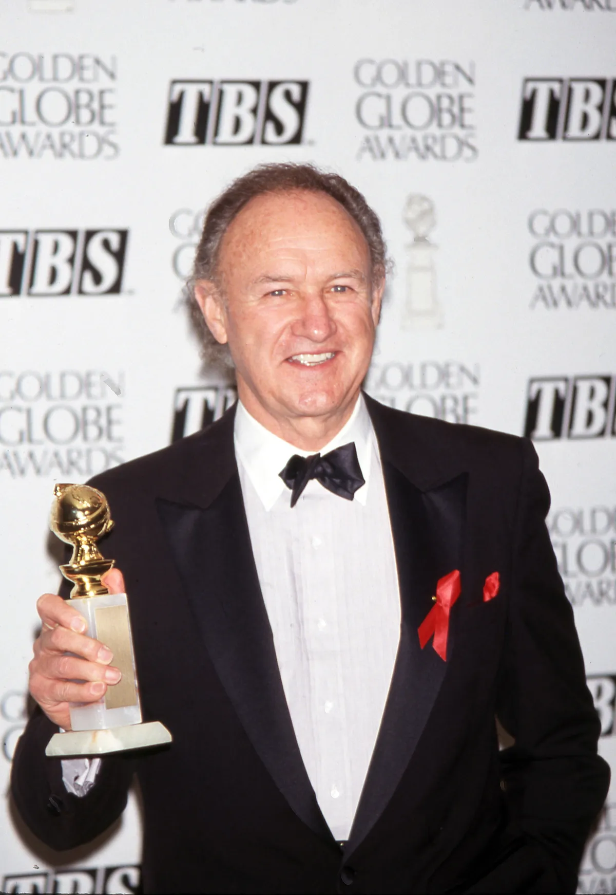 Gene Hackman hagyatéka több, mint 400 tételből áll és közte van a színész két Golden Globe-díja is.