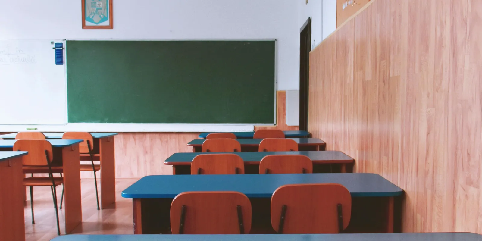 Váratlanul beomlott a tető az iskolában, többen sérültek