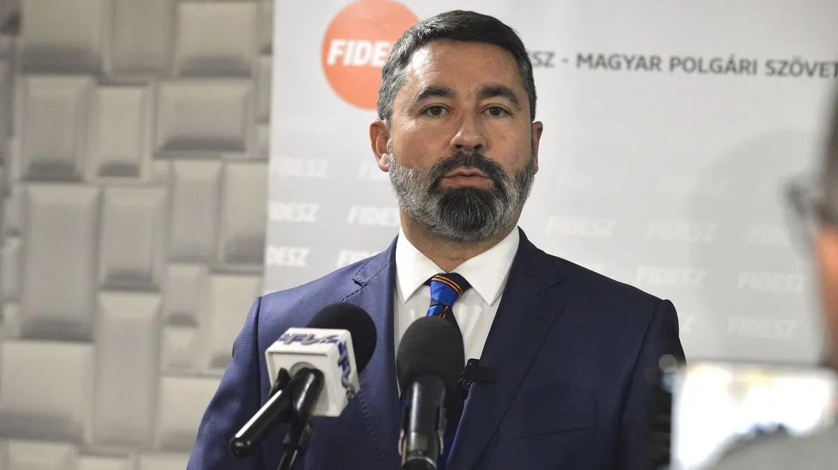 Hidvéghi Balázs köszönetet mondott mindenkinek, aki részt vett a Nemzeti Konzultációban.