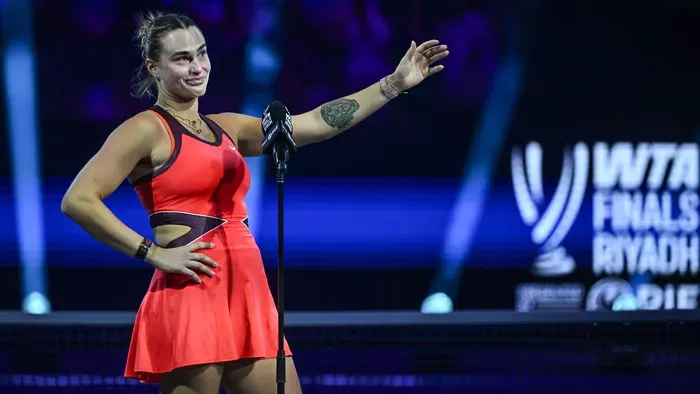 Trópusi édenből posztolt bikinis fotókat Arina Szabalenka