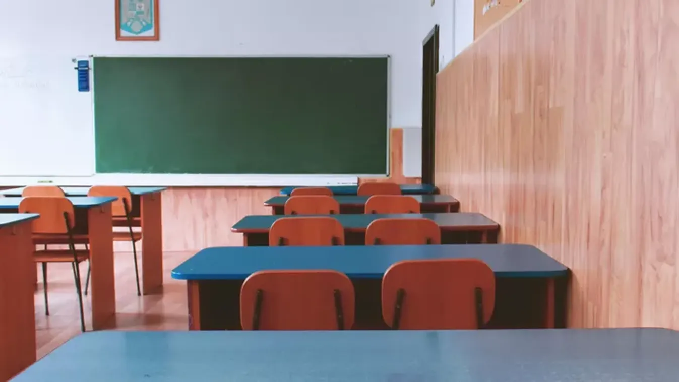 Sokk: beomlott a tető az iskolában, egy nyolcévest azonnal kórházba kellett szállítani