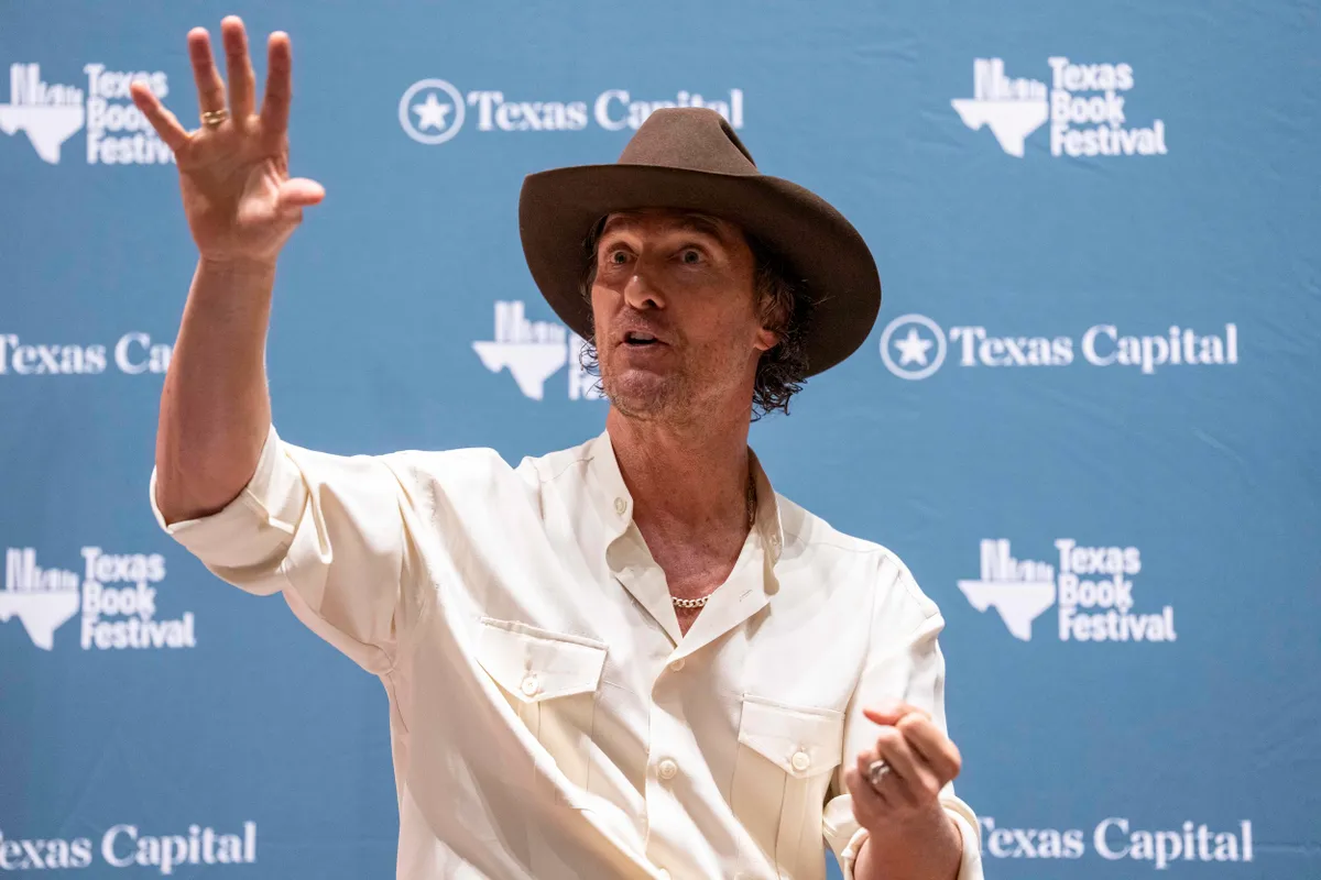 Matthew McConaughey Texasban ünnepli a nemzetközi férfinapot.