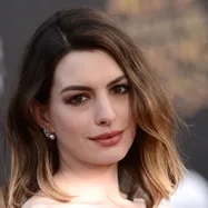 Anne Hathaway képe