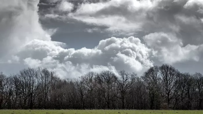Marad a napsütés, de közelednek a mínuszok