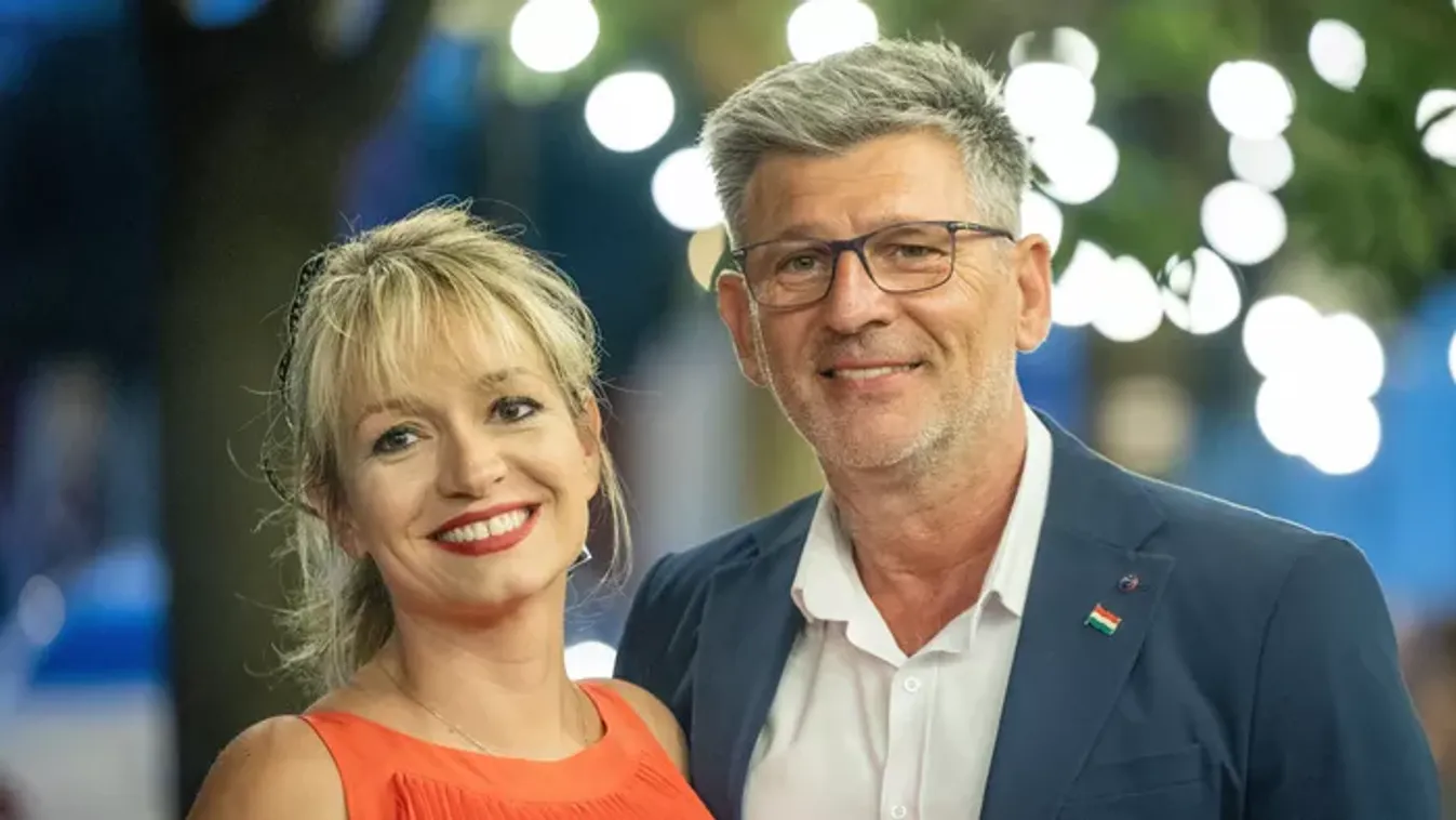 „Megérkezett Ő” – 56 évesen újra apa lett Kárász Róbert