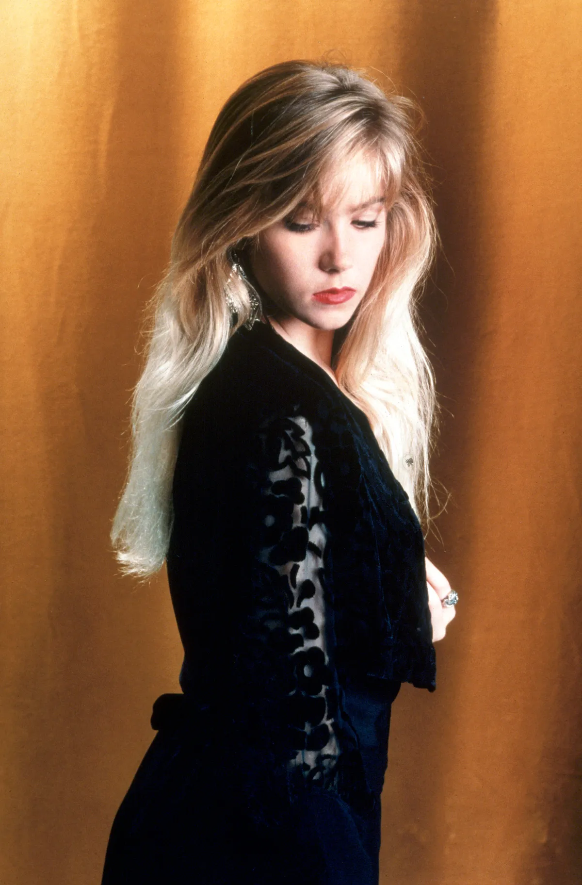 Christina Applegate fiatalon