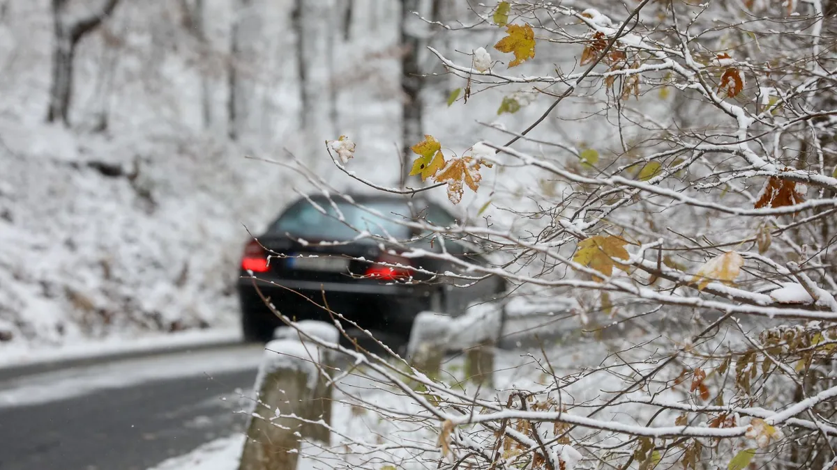 A heves havazás reggelre megéníthatja a közlekedést