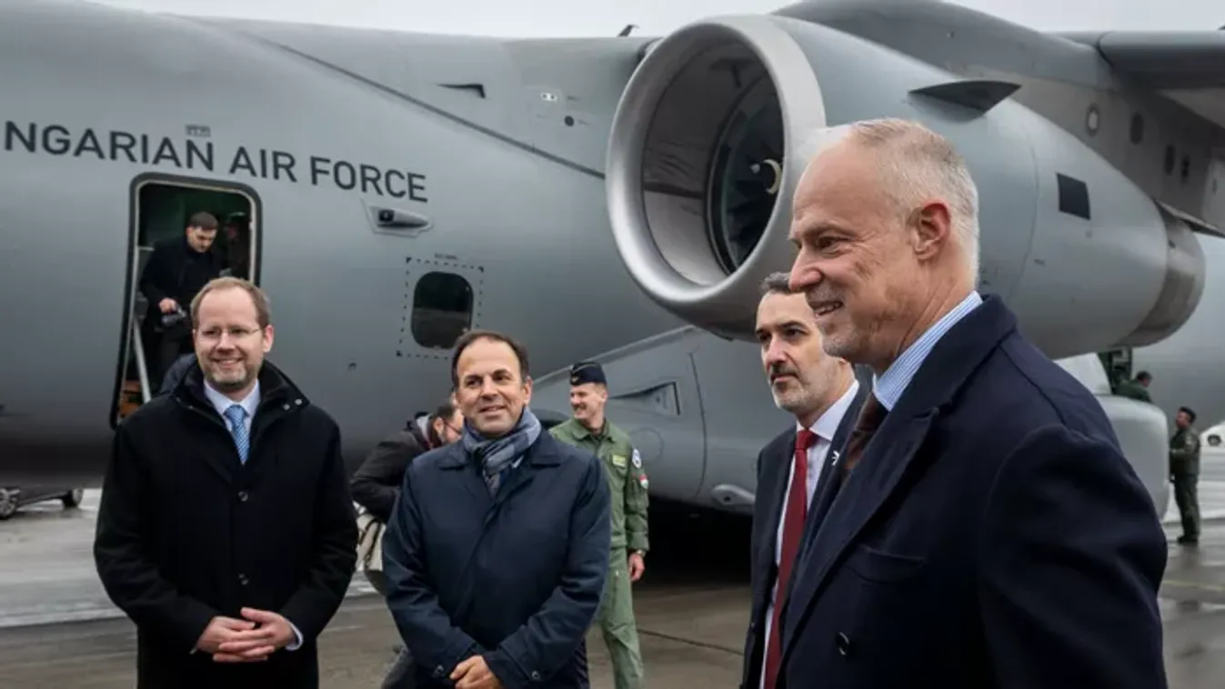 Szalay-Bobrovniczky Kristóf: Sem a fiainkat, sem a magyarok jövőjét nem adjuk mások háborújába!