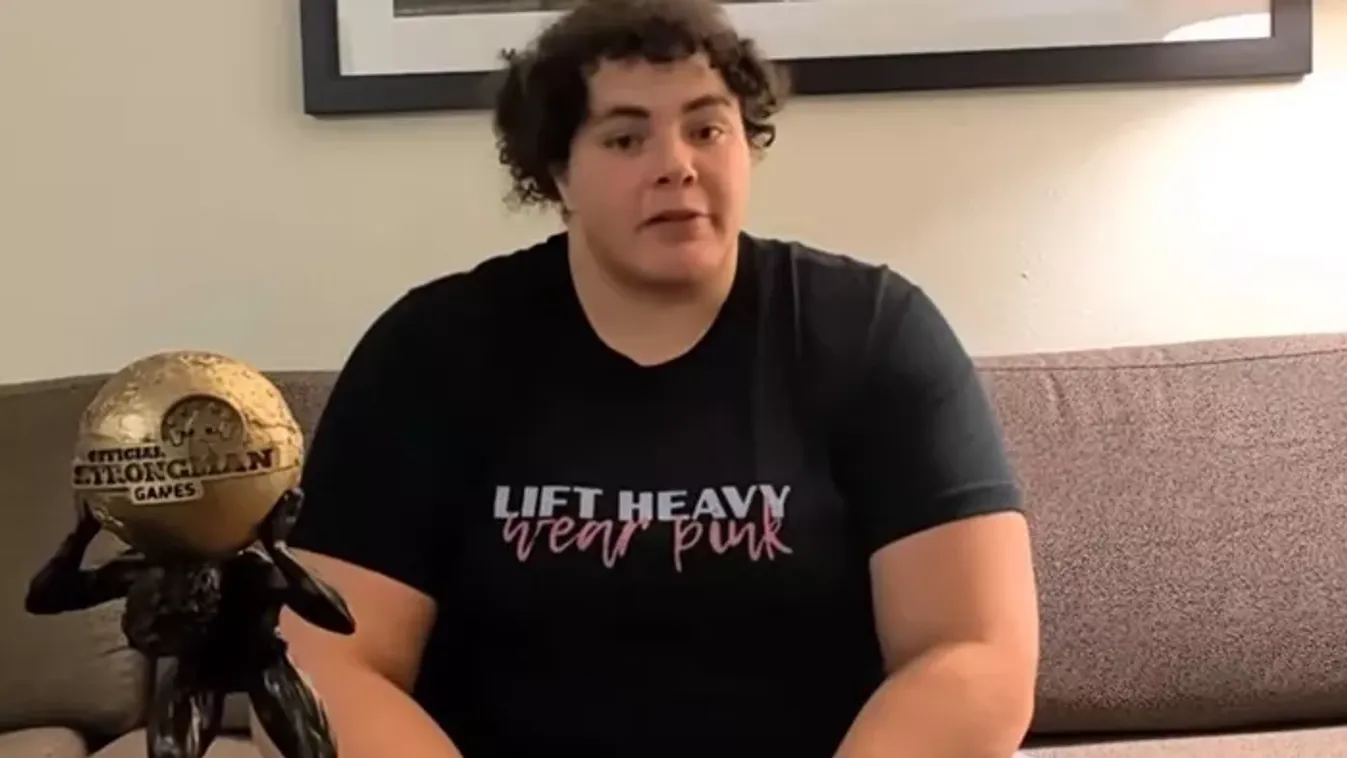 Elvették a címét: valójában férfi a világ legerősebb nője