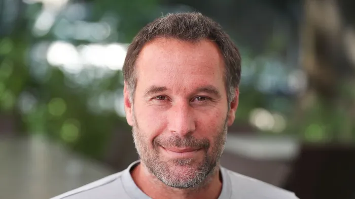 Nem akárkinek az oldalán tűnt fel Noszály Sándor – videó