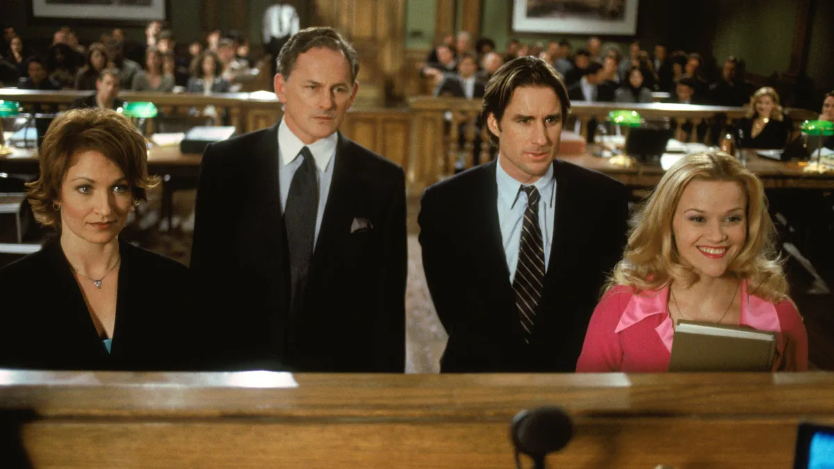 Doktor Szöszi újra bevette a Harvardot: így pózolt a színésznő az egykori forgatási helyszínen