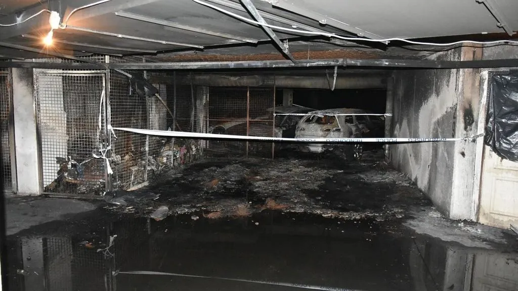 Őrizetbe vette a rendőrség a szándékos gyújtogatást elkövető férfit.