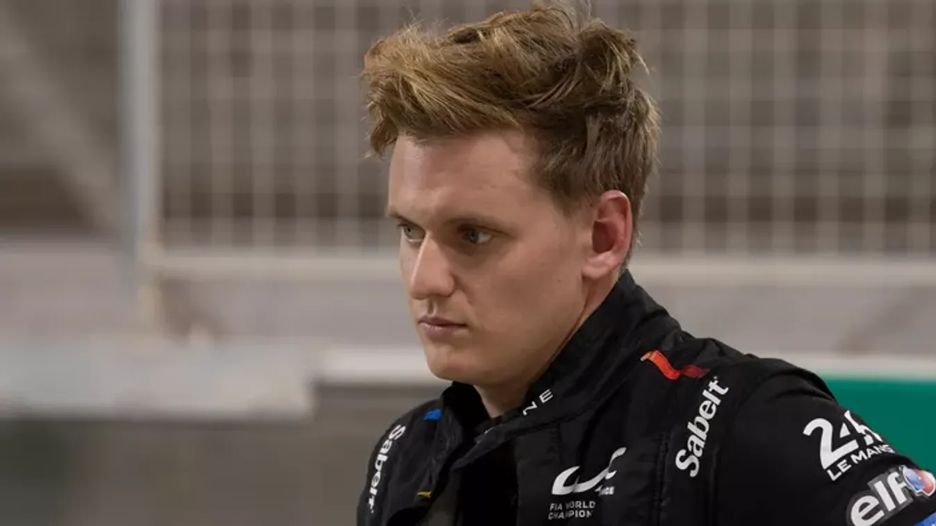 Gyászol a Schumacher család, borzalmas hírt közölt Mick Schumacher