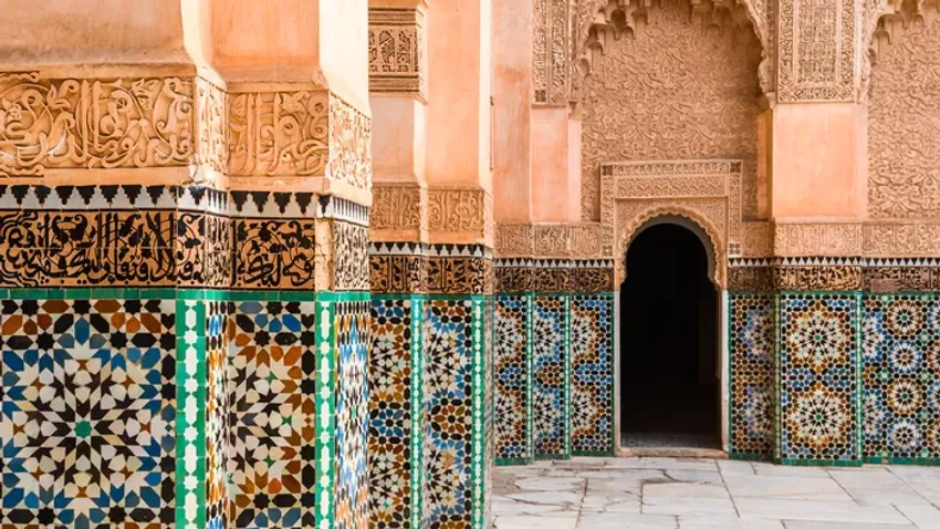 Borongós hűvösből a fűszer illatú napsütésbe – Marrakesh, Marokkó gyöngyszeme