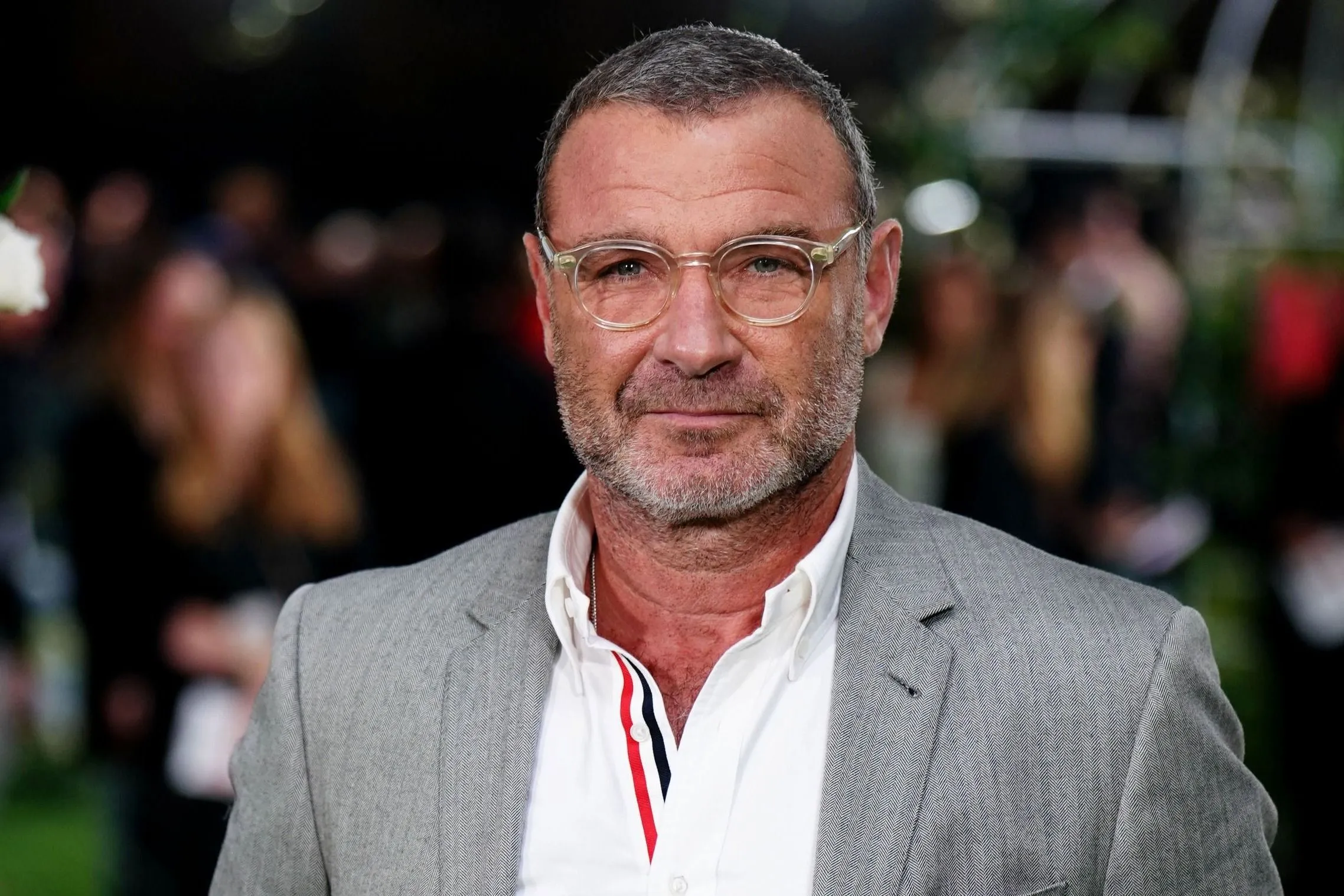 Liev Schreiber kórházba került egy titokzatos kór miatt