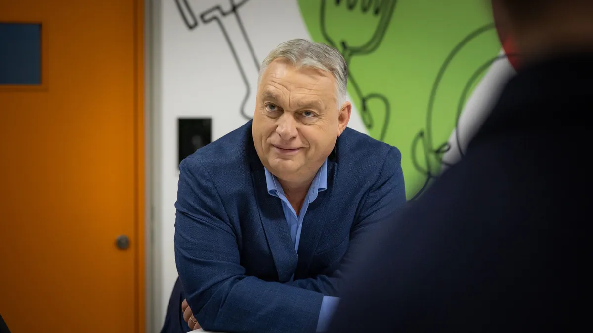 Orbán Viktor is várja a magyar-ír meccset