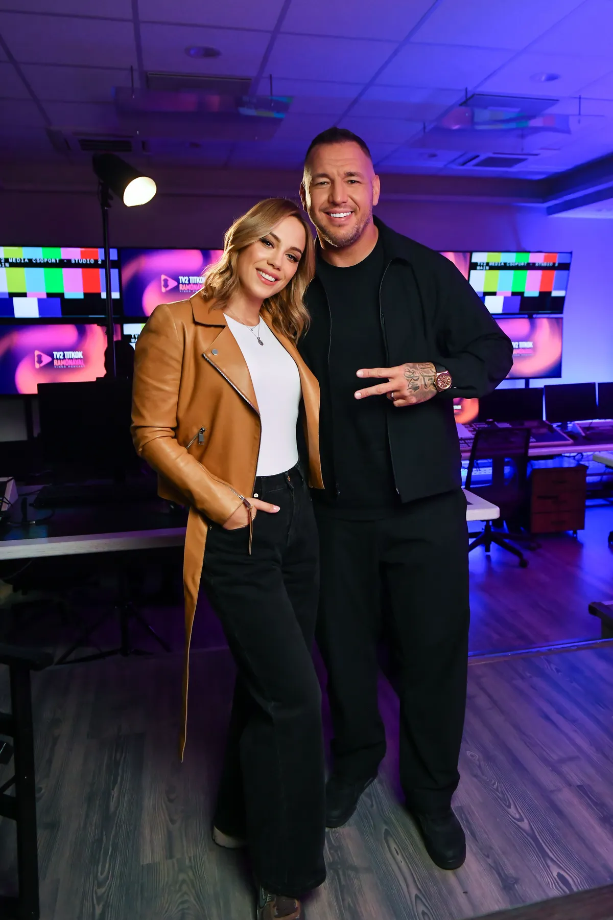 Curtis a Tv2 Titkok Ramónával műsorában.