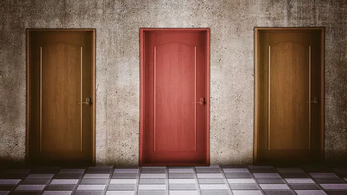 Melyik ajtón lépnél be? A döntésed felfedi a traumáidat
