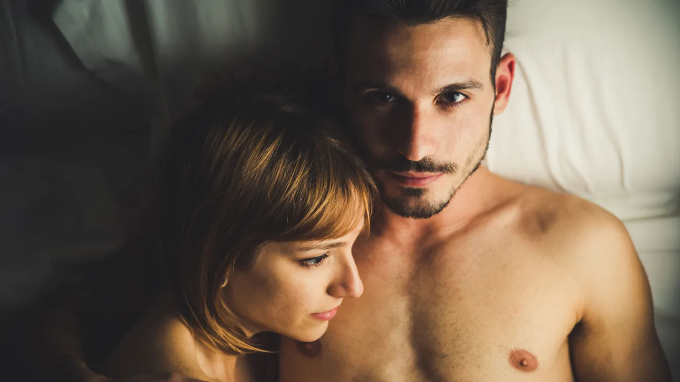 Ezekből a jelekből tudhatod, hogy a párod megjátssza, hogy elért a csúcsra