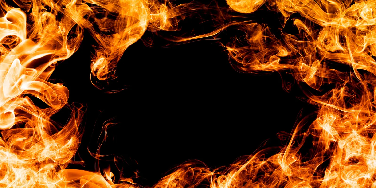 Felcsaptak a lángok Komlón, idős férfi életét követelte a tűz