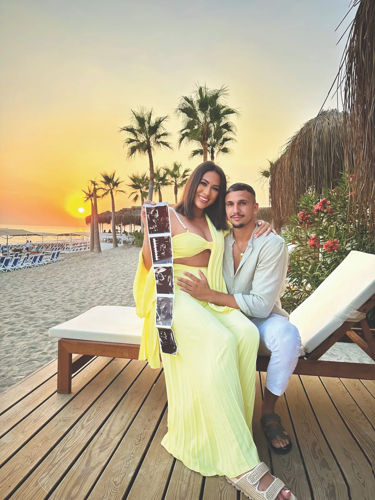 hot! magazin címlap feltöltések
EDINA
Horváth Éva
Anger Zsolt
ADRIÁN
Megyeri Csilla
Horváth Tamás 
NIKI
Palik
Szacsvay