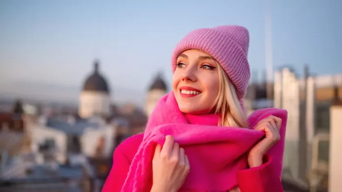 Télisapka-trendek 2025: minden stílusos nő beszerzett már egyet ezek közül