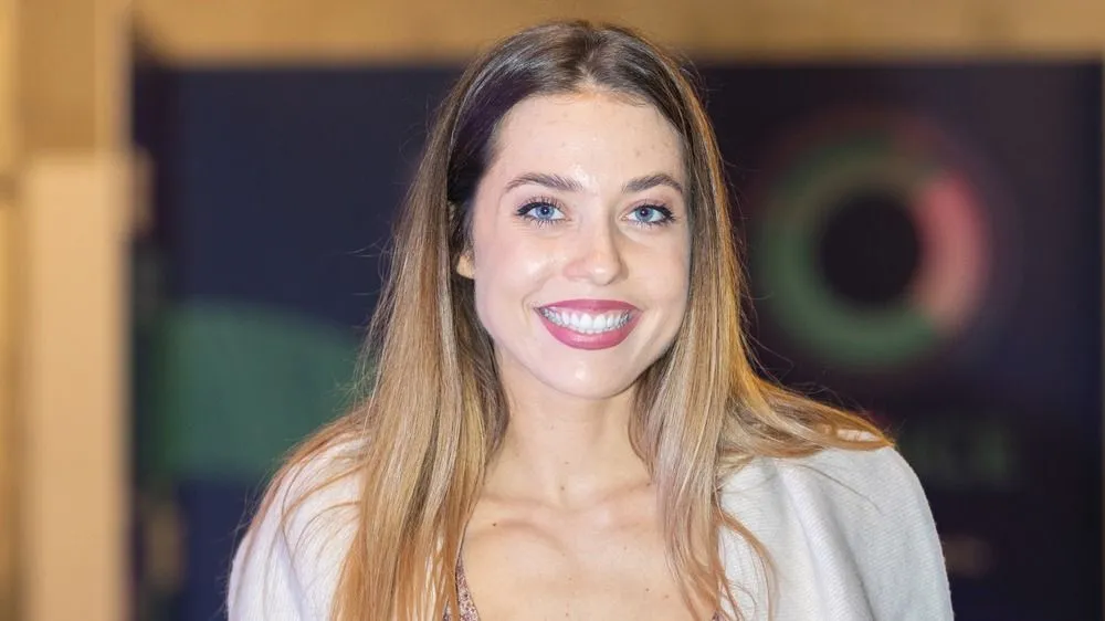 Rubint Rella nyaralása bőven tartogat izgalmakat