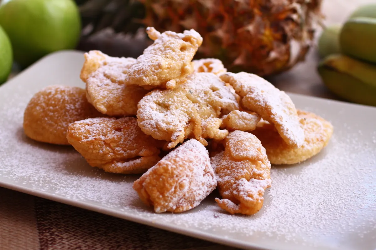 A gyors desszert receptek közé tartozik a kefíres puffancs.