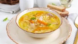 Az eredeti Újházi-tyúkhúsleves titka: ettől lesz ellenállhatatlan íze