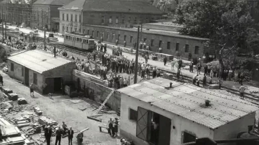 61 évvel ezelőtt adták át az új Erzsébet hidat – exkluzív fotógaléria