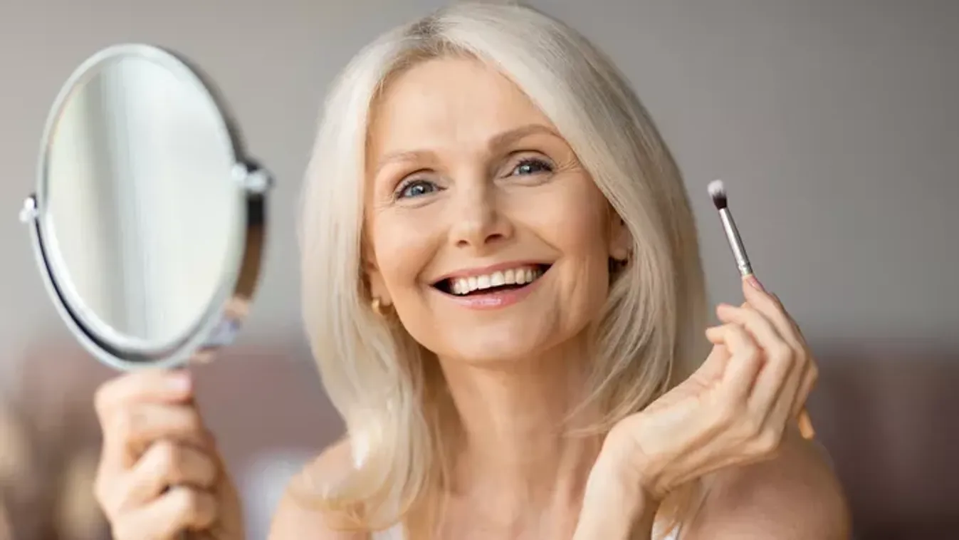 Ez a trükk ragyogóbbá tesz, mint 8 óra alvás – Így használd ki a highlighter valódi erejét