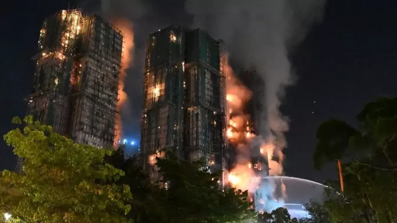 Hongkongi tűz: már 40 fölött a halottak száma, közel 300 ember pedig eltűnt