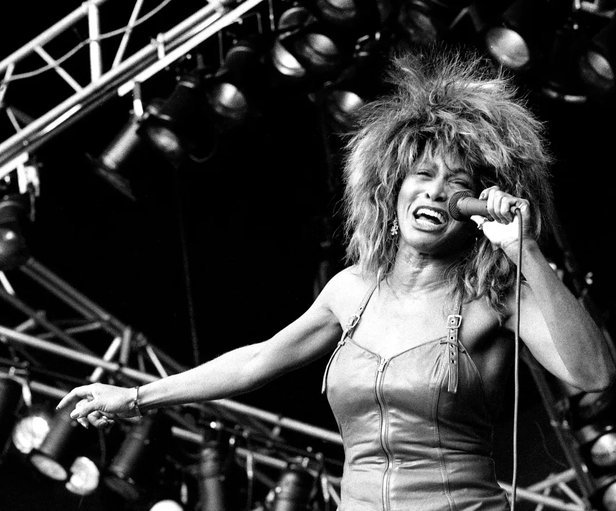 Tina Turner kiemelkedő volt mind zeneileg, mind emberileg, a világ sztárjai mind megemlékeznek róla születésnapján