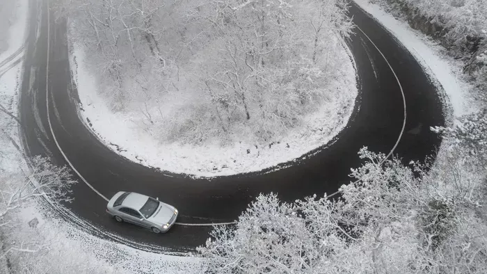 Káprázatos látvány: fehér köpenyt öltött az ország – videó