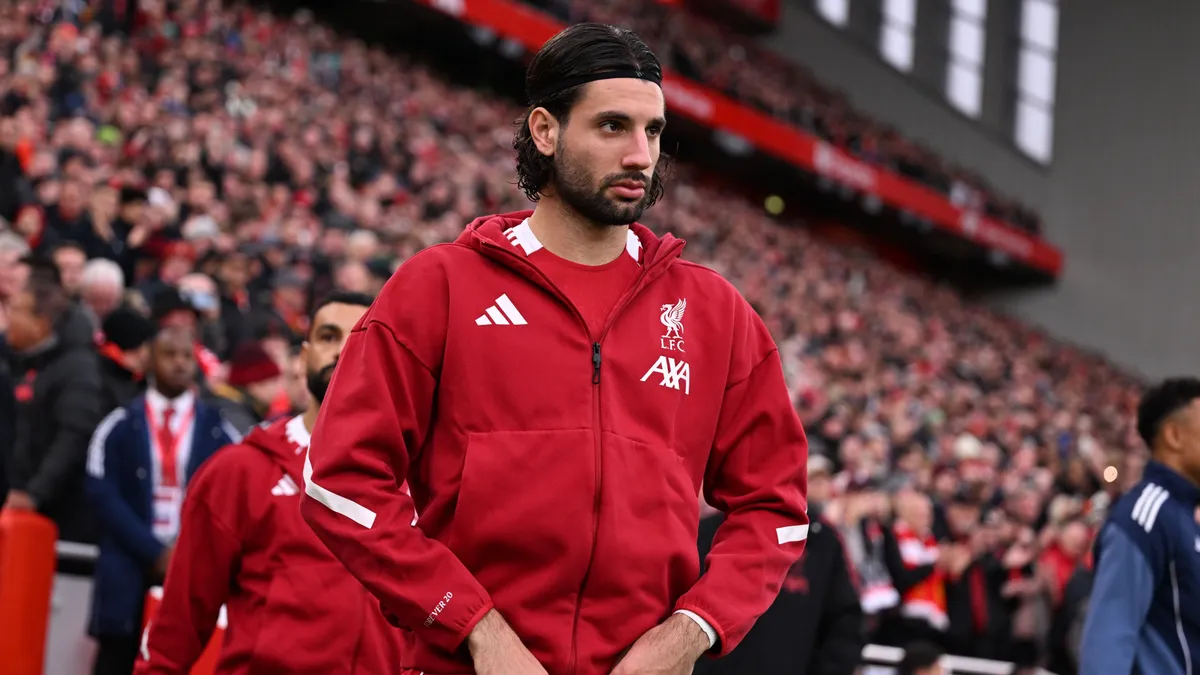 Szoboszlai Dominik jobbhátvédként kezdett a Liverpool-Nottingham mérkőzésen