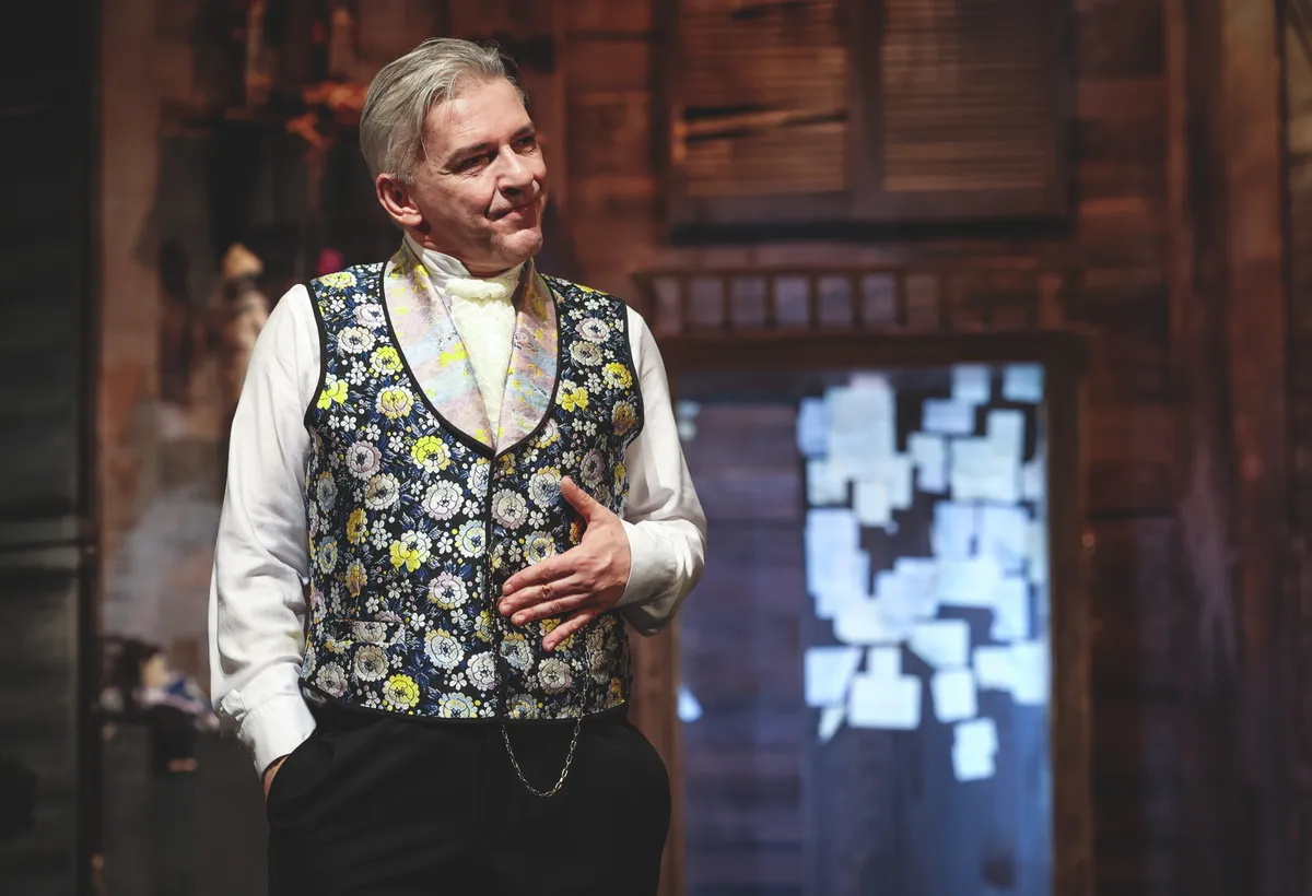 Alföldi Róbert sztáradatlap