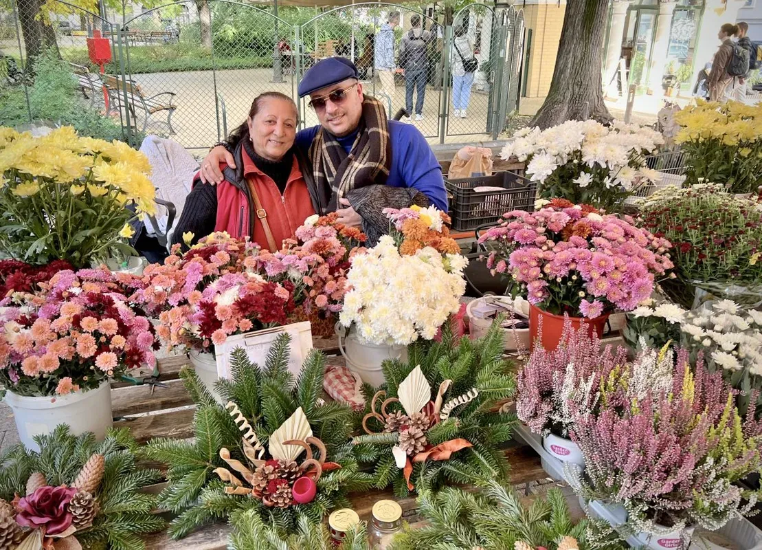 L.L. Junior rajongással szereti édesanyját.