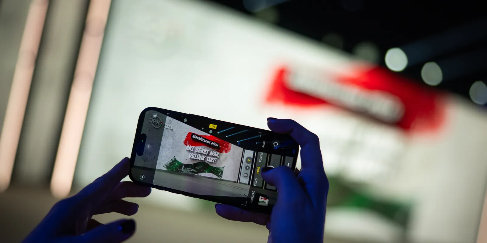 Orbán Viktor videóval jelentkezett Győrből!