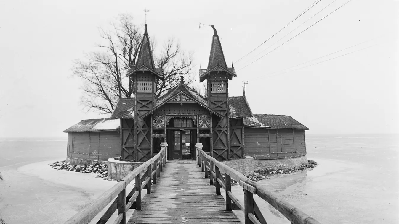Ilyenek voltak a régi telek Magyarországon (Keszthely, 1958.)